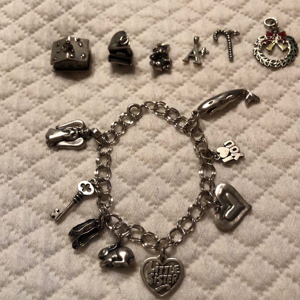 James Avery Girl's Charm Bracelet w/ 14 JA Charms